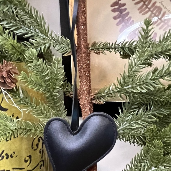 Accessories - Black Irregular Heart Keychain Bag Charm Pendant Vegan Leather NWOT